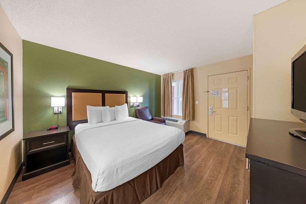 Extended Stay America Suites - Orange County - Brea Room photo